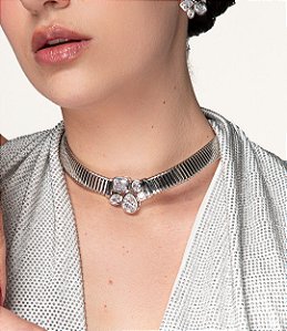 Colar de aro cravejado de zirconia cristal banho em rodio branco