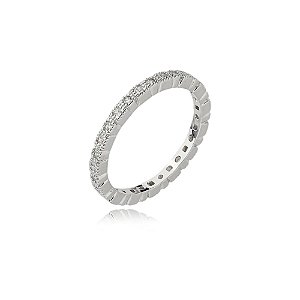 Anel cravejado de zirconia cristal banho em rodio branco