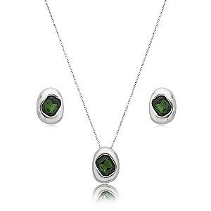 Conjunto de brinco e colar acetinado cravejado de zirconia esmeralda banho em rodio branco