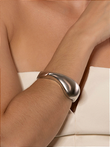 Bracelete liso acetinado banho em rodio branco