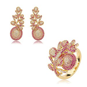 Conjunto de brinco e anel cravejado de zirconia pink e cristal banho em ouro 18k