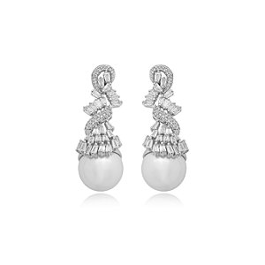 Brinco de perola cravejado de zirconia cristal banho em rodio branco