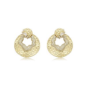 Brinco martelado cravejado de zirconia cristal banho em ouro 18k
