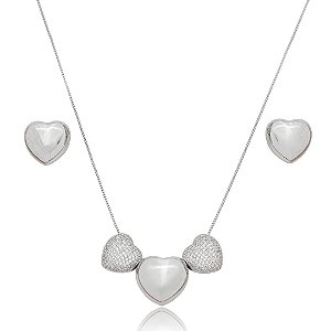 Conjunto de brinco e colar de coração cravejado de zirconia cristal banho em rodio branco