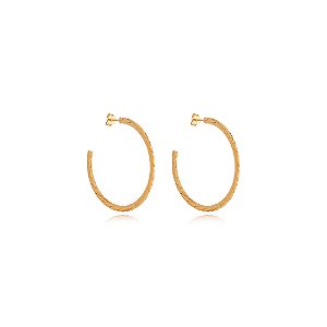 Brinco de argola liso banho em ouro 18k