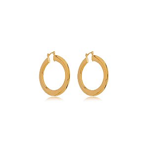 Brinco de argola liso banho em ouro 18k