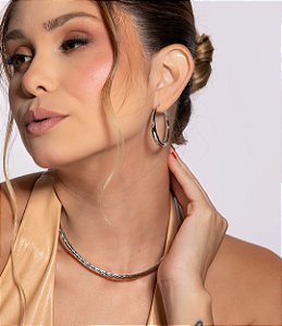 Brinco de argola liso banho em rodio branco