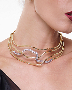 Colar cravejado de zircônia cristal com caneta de ródio branco banho em ouro 18k