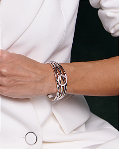 Bracelete cravejado de zircônia cristal banho em ródio branco