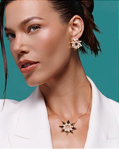 Conjunto de brinco e colar cravejado de zircônia cristal banho em ouro 18k