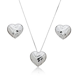 Conjunto de brinco e colar de coração liso banho em ródio branco