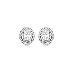 Brinco de base oval cravejado de zircônia cristal banho em ródio branco