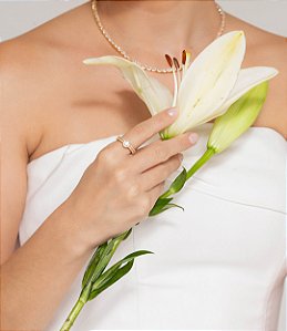 Dupla de anéis cravejados de zircônia cristal banho em ouro 18k