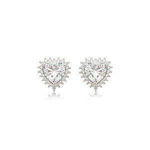 Brinco de coração cravejado de zircônia cristal banho em ródio branco