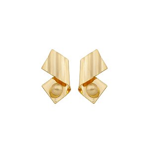 Brinco liso acetinado banho em ouro 18K