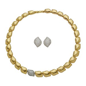 Conjunto de brinco e colar acetinado cravejado de zircônia cristal banho em ouro 18k
