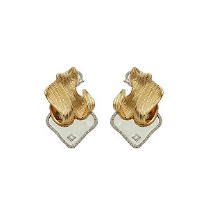 Brinco escovado cravejado de zircônia cristal banho duplo