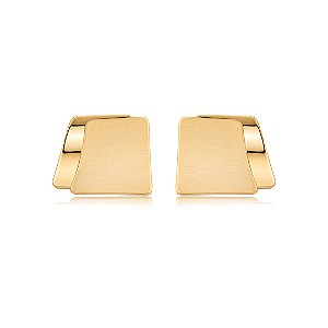 Brinco dourado liso acetinado banho em ouro 18k