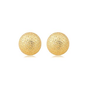 Brinco dourado liso texturizado banho em ouro 18k