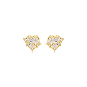 Brinco Coração com Zircônia Cristal e Detalhe de Flecha Banho em Ouro 18K