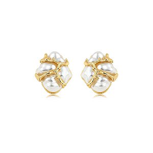 Brinco dourado com pérola shell banho em ouro 18k