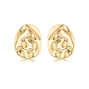 Brinco dourado liso martelado banho em ouro 18k