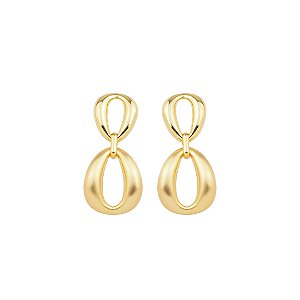 Brinco dourado liso acetinado banho em ouro 18k