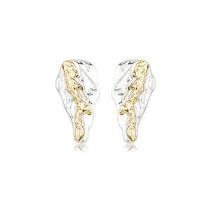 Brinco orgânico liso banho em ouro 18k e ródio branco