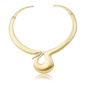Colar de aro liso acetinado banho em ouro 18k