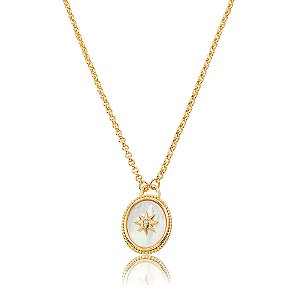 Colar dourado com pingente em madre pérola banho em ouro 18k