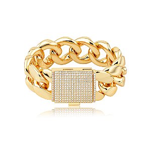 Pulseira de corrente com elos lisos e fecho cravejado de zircônia cristal banho em ouro 18k