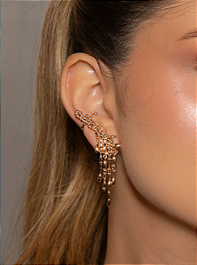 Brinco ear cuff dourado liso banho em ouro 18k