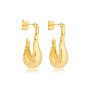 Brinco de argola orgânica lisa banho em ouro 18k