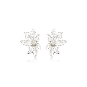 Brinco de flor lisa banho em ródio branco