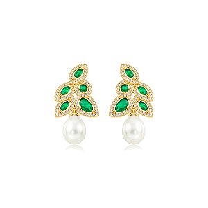 Brinco cravejado de zircônia esmeralda com pérola shell banho em ouro 18k