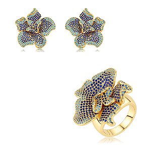 Conjunto flor de brinco e anel cravejado de zircônia safira banho em ouro 18k