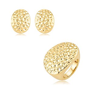 Conjunto de brinco e anel martelado liso banho em ouro 18k