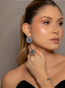 Conjunto de Brinco e anel Luxo cravejado em zircônia colorida e pedra fusion Safira