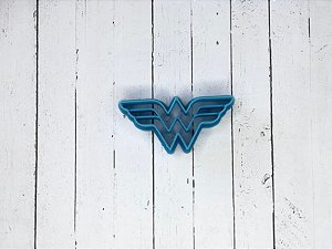 Cortador de Biscoito Mulher Maravilha