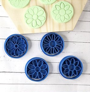 Kit cortador de biscoito floral redondo/caseirinho