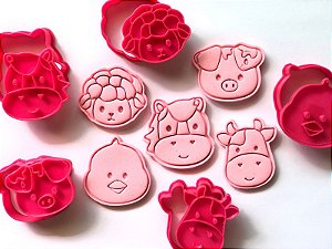 Kit Cortadores + Marcadores Fazendinha