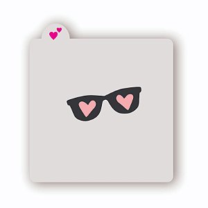 Estêncil Óculos com Coração