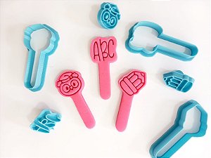 Kit Cortadores de Biscoitos Sticks Escola