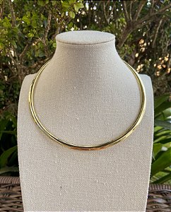 GARGANTILHA RIGIDA DOURADA