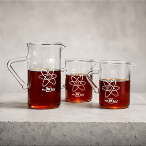 Kit Átomo — 2 Canecas Becker 150 ml + Jarra Becker 250 ml