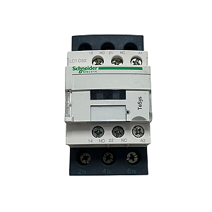 Contatora Tripolar 60k a 90k BTU/H LC1D32B7 32A 24V Schneider