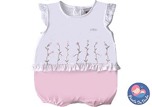 Macacão menina: Flores Bordadas, Manga Bufante e Babado