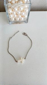 Pulseira cruz perolada - PUL183
