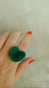 Anel de resina coração cor esmeralda (TAMANHO 21) - AN236