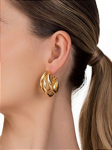 Brinco Meia Argola Tripla G Banho de Ouro 18K